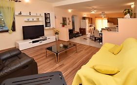 Apartment Enjoy You